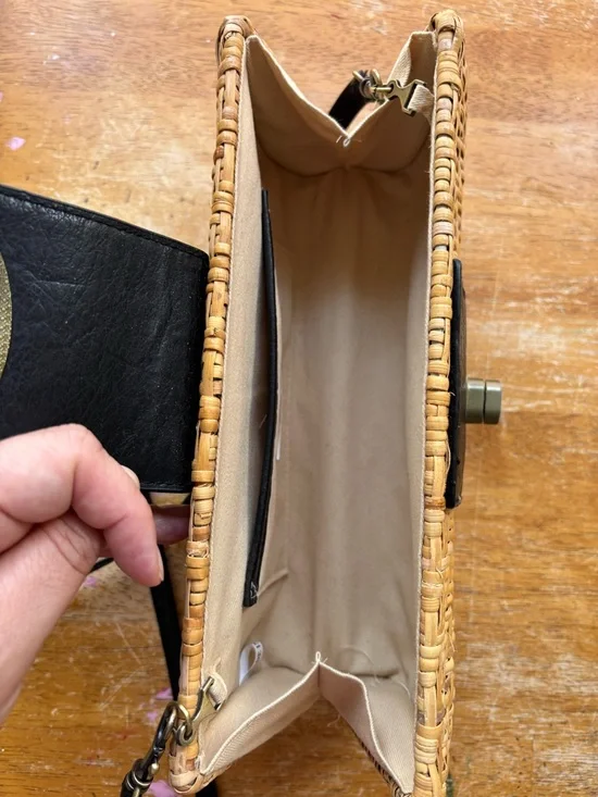 Kelly & Katie Woven Straw Crossbody Clutch with Black Leather Trim and crossbody - Picture 7 of 9